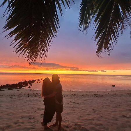 Sunny Beach Bungalows - Aitutaki Amuri Luaran gambar